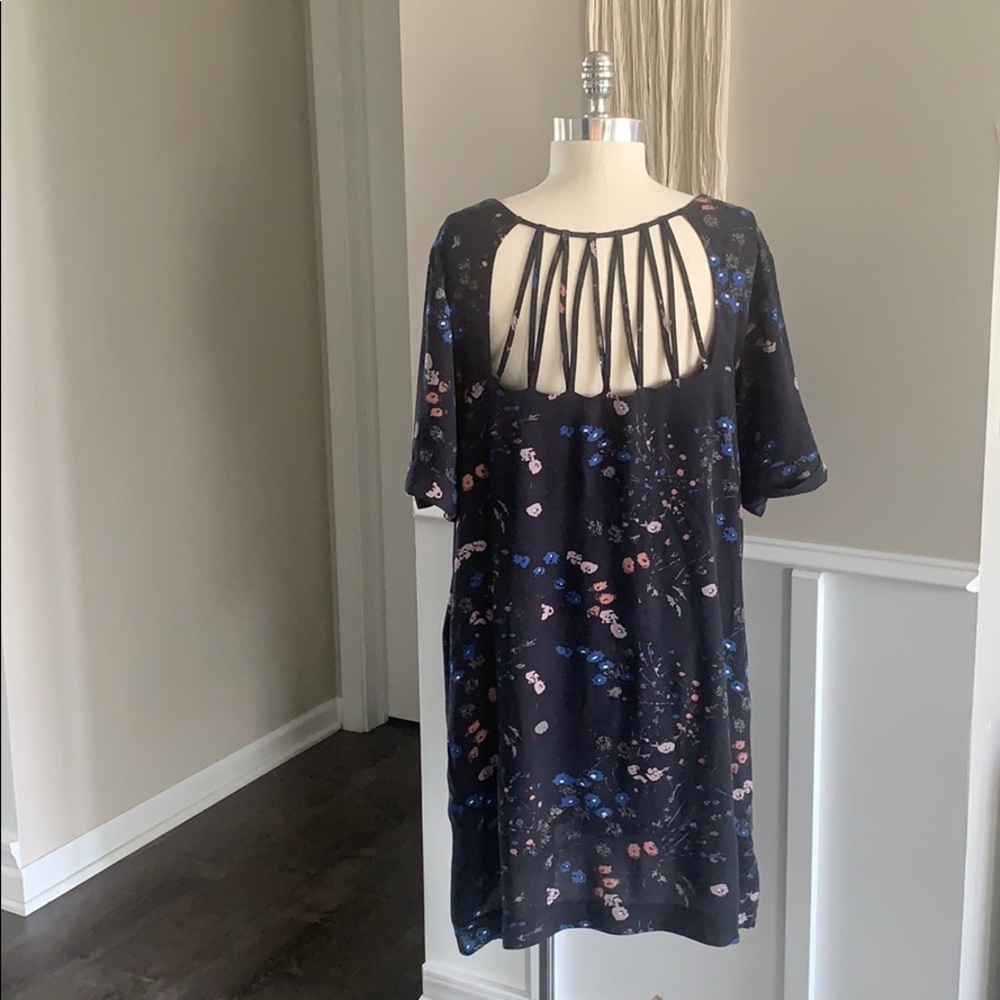 GF Collection Floral Cut Out Back Dress